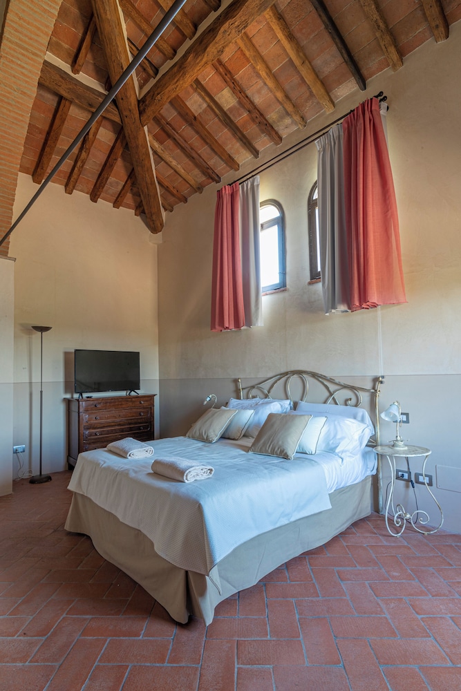 Tenuta di Sticciano 5/50
