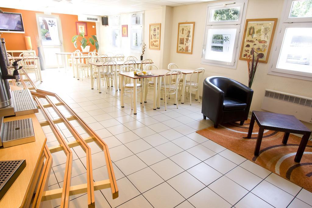 Premiere Classe Le Blanc Mesnil 33/42