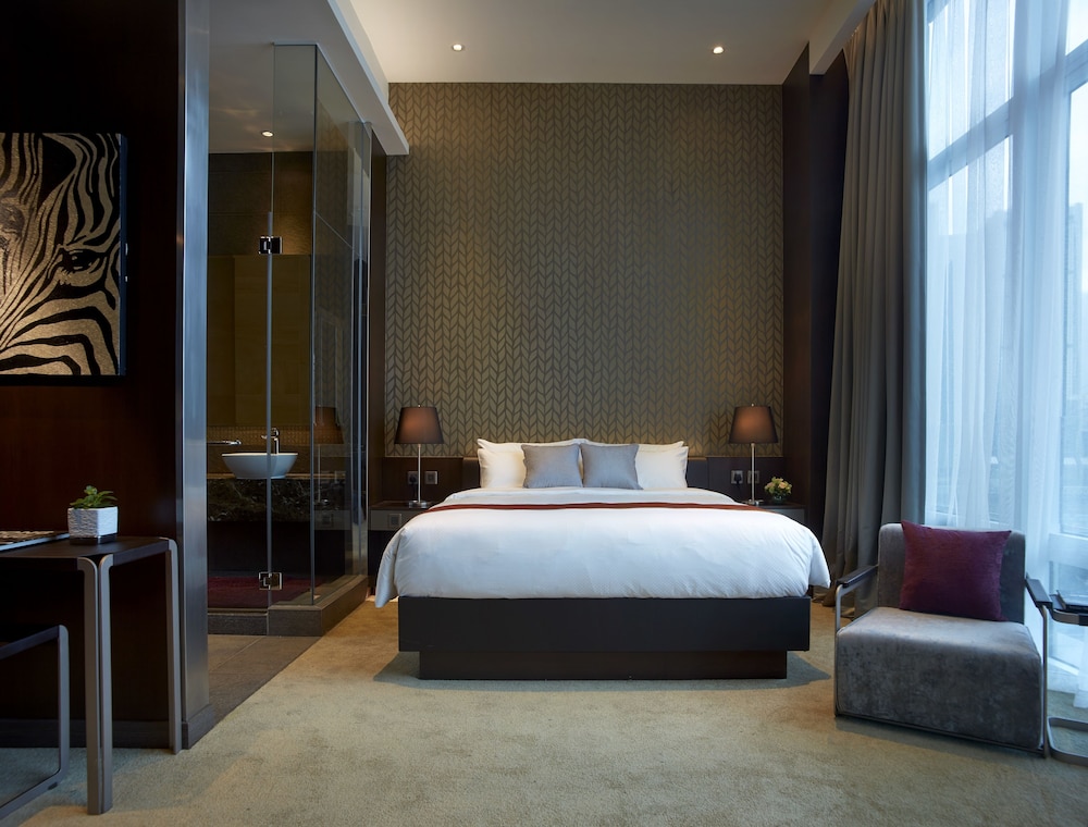 Crafa Harbour Hotel 6/30
