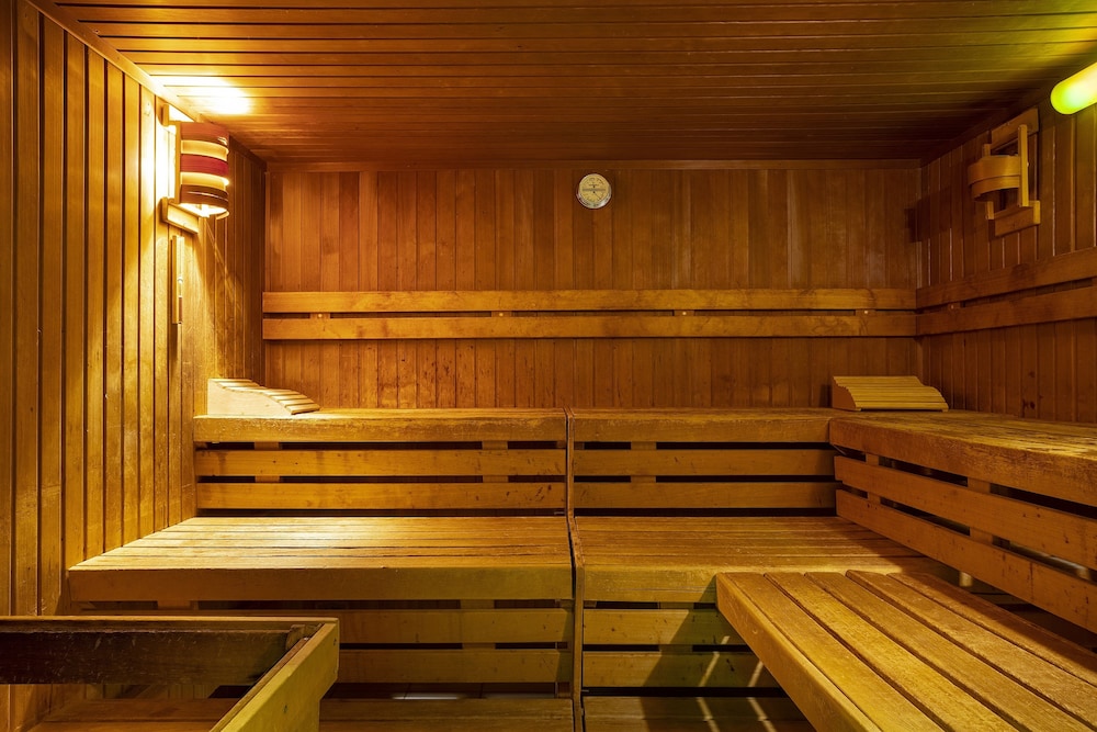 Aqualux Wellness And Tagungshotel 25/63