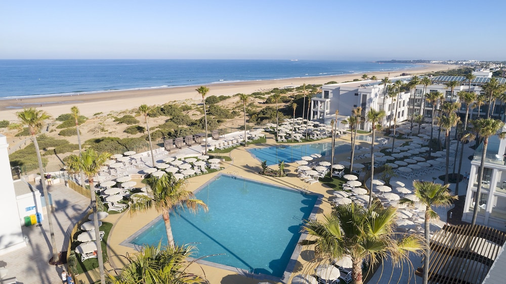 Hipotels Barrosa Park 32/71