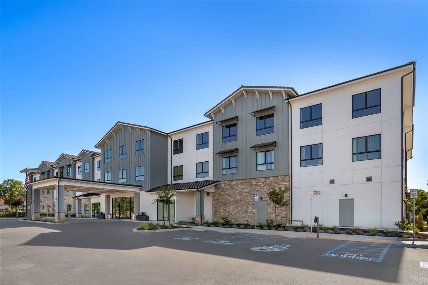Cambria Hotel Templeton - Paso Robles 27/32