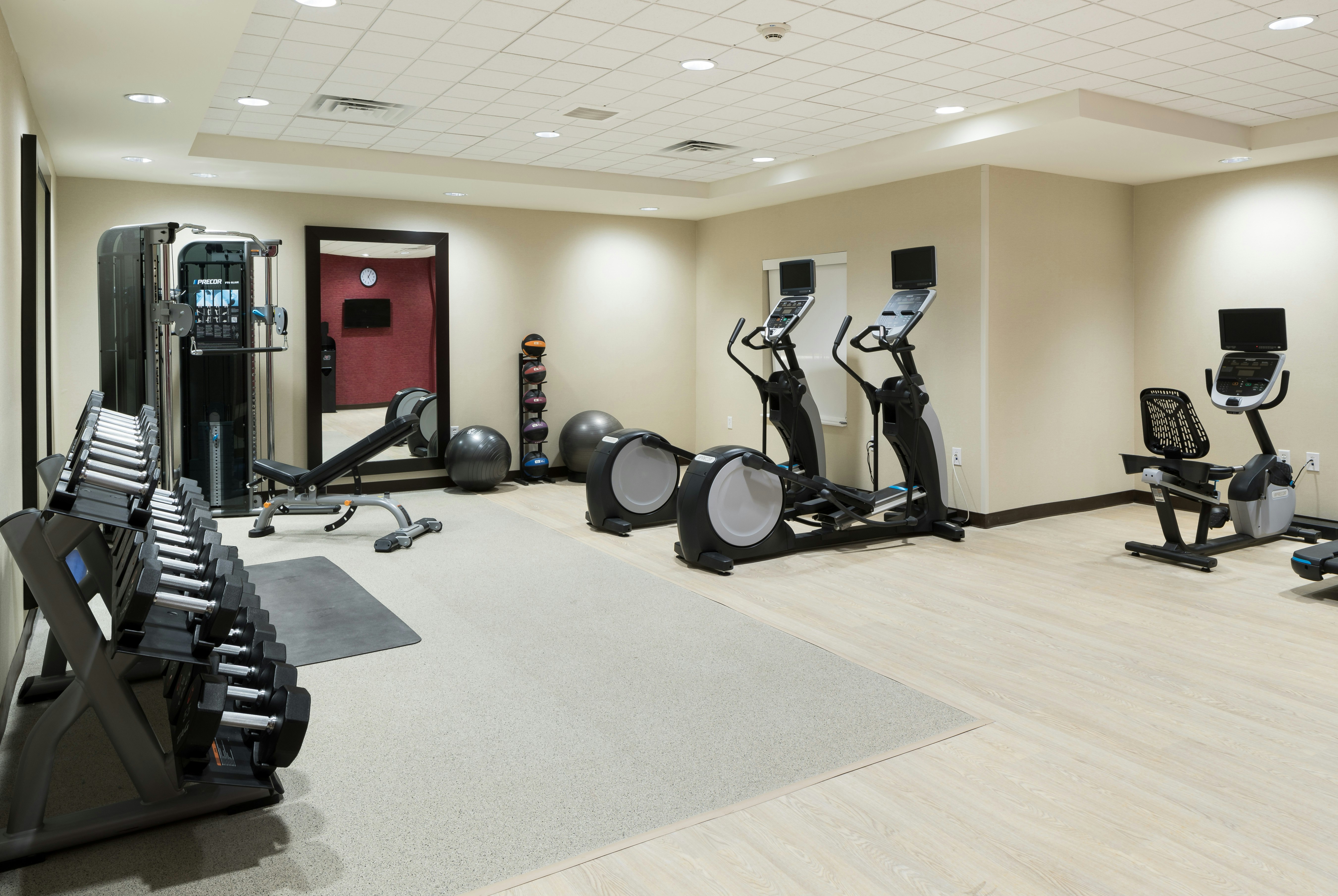 Home2 Suites by Hilton Jacksonville Airport 14/47