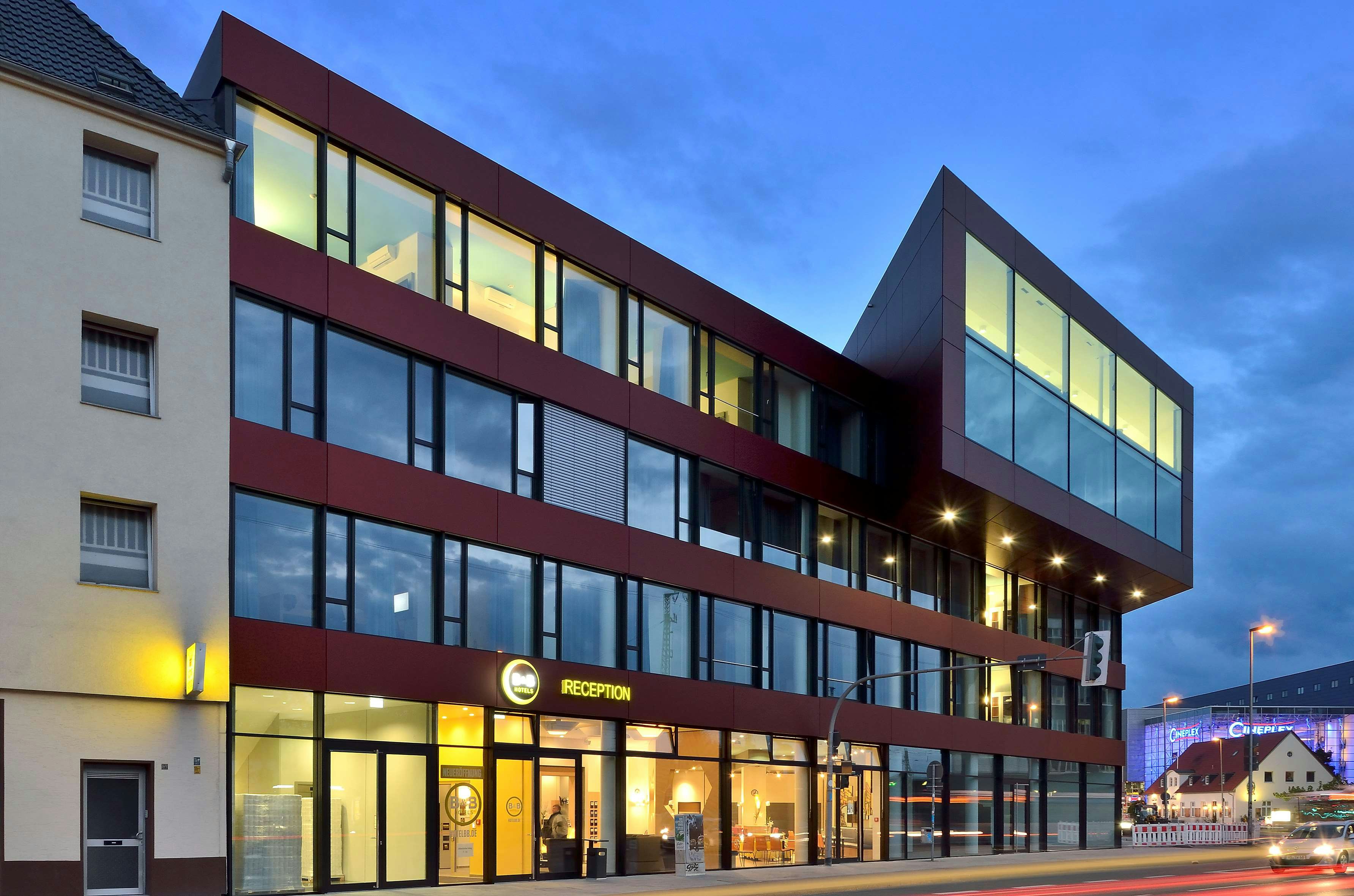 B&B Hotel Munster Hafen 3/23