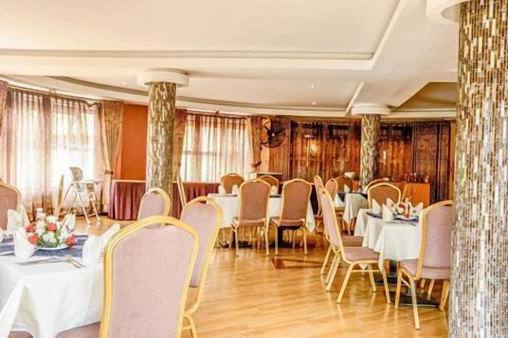 Nican Resort Hotel 35/50