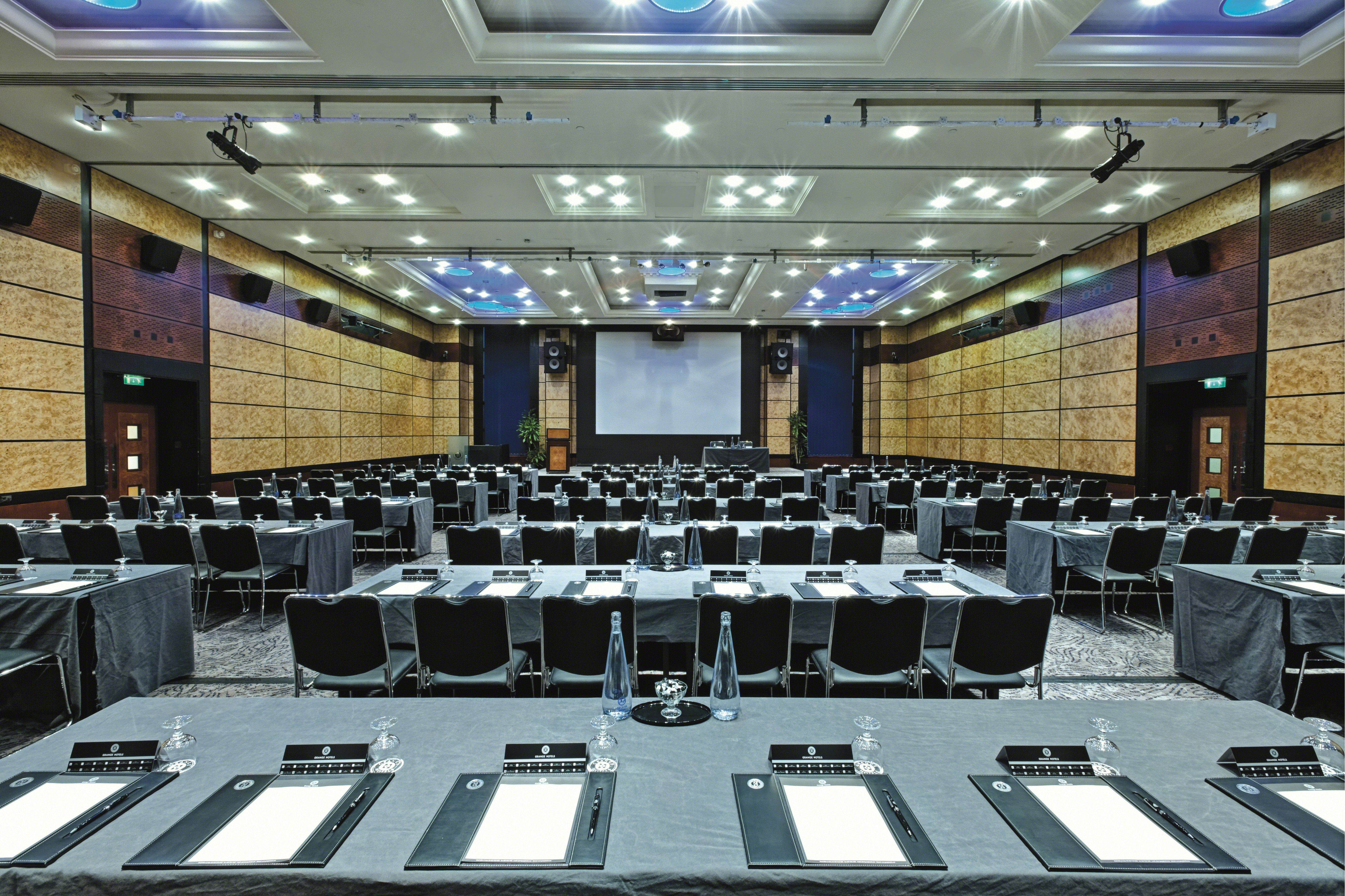 Leonardo Royal Hotel London City 57/69