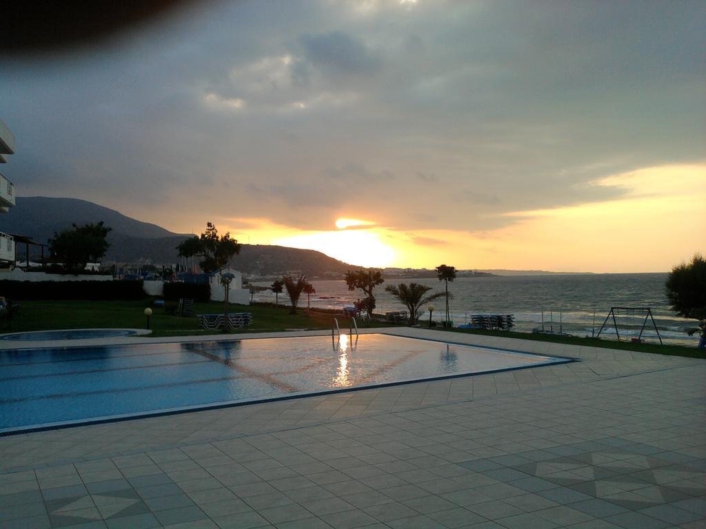 Ariadne Beach 46/48