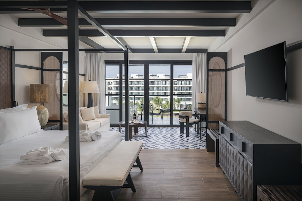Ocean Eden Bay - Adults Only 12/50