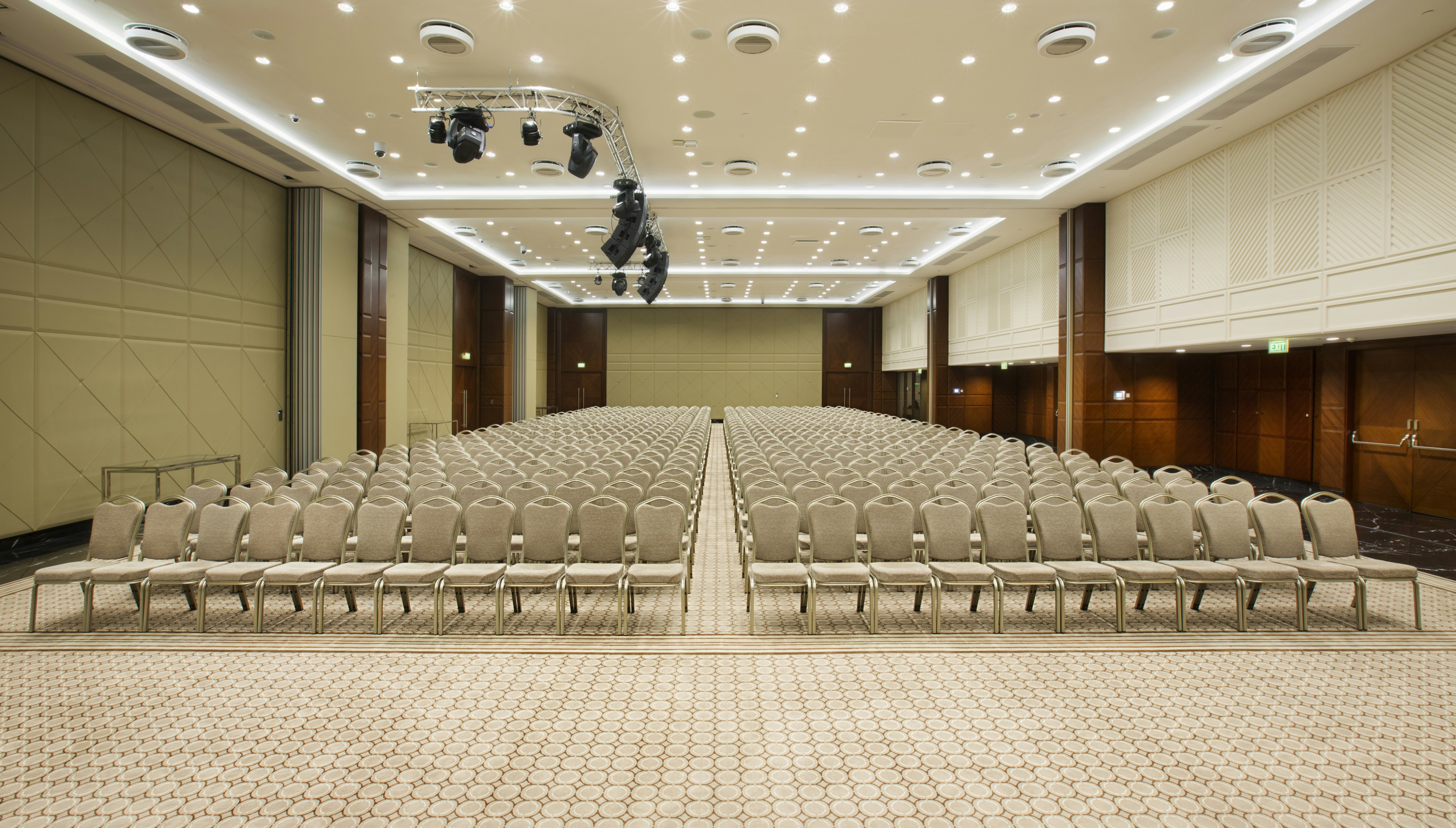 Doubletree By Hilton Istanbul Avcilar 53/77