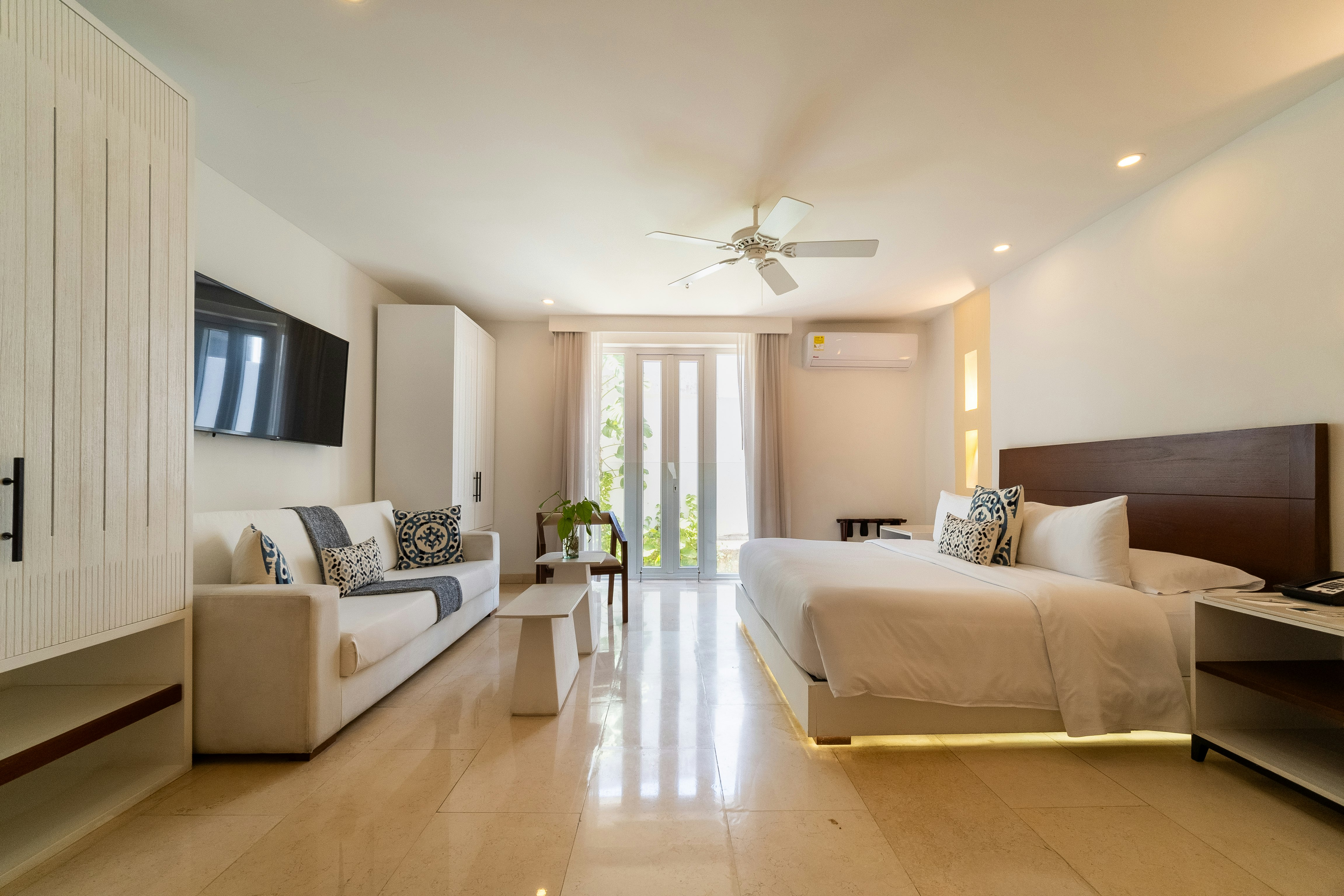 Nacar Hotel Cartagena Curio Collection By Hilton 9/49