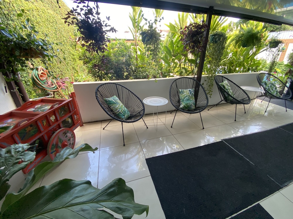 Berlor Airport Inn 43/50