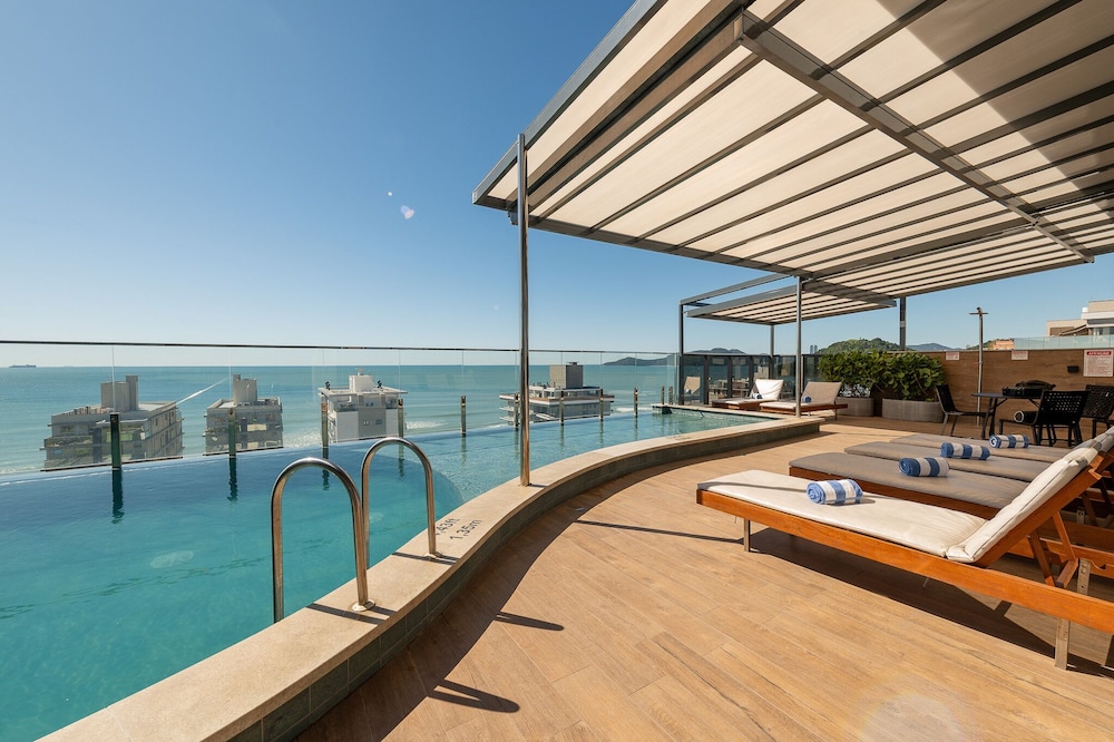 Brava Mundo Boutique Hotel 30/50
