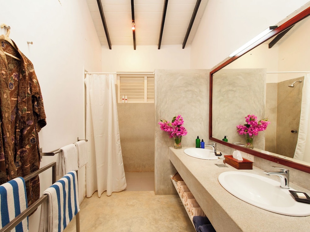 Apa Villa Thalpe 45/48