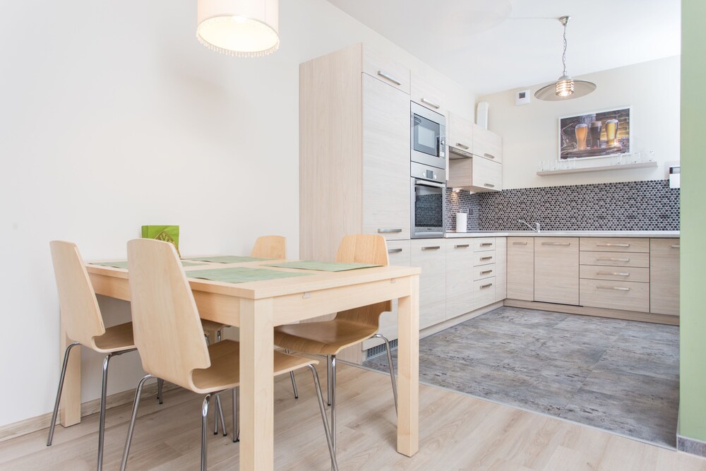 Apartamenty Inpoint Central 10/50