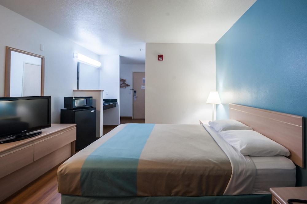 Motel6 Seaside, OR 25/60