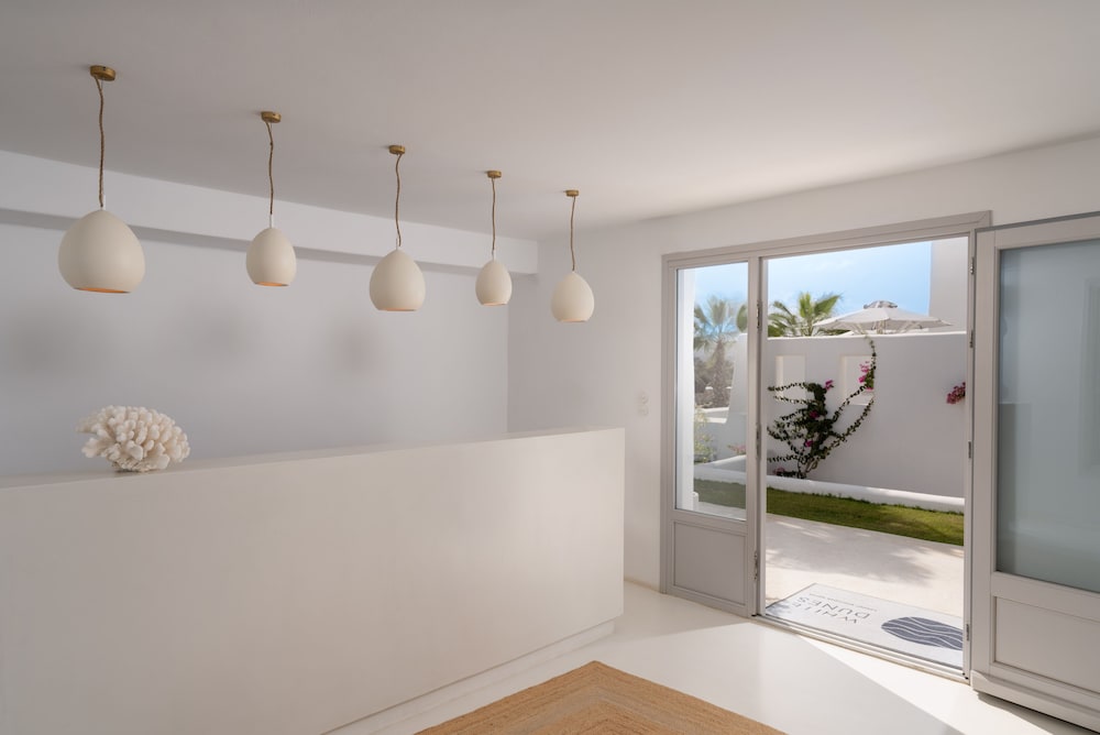 White Dunes Luxury Suites 4/50
