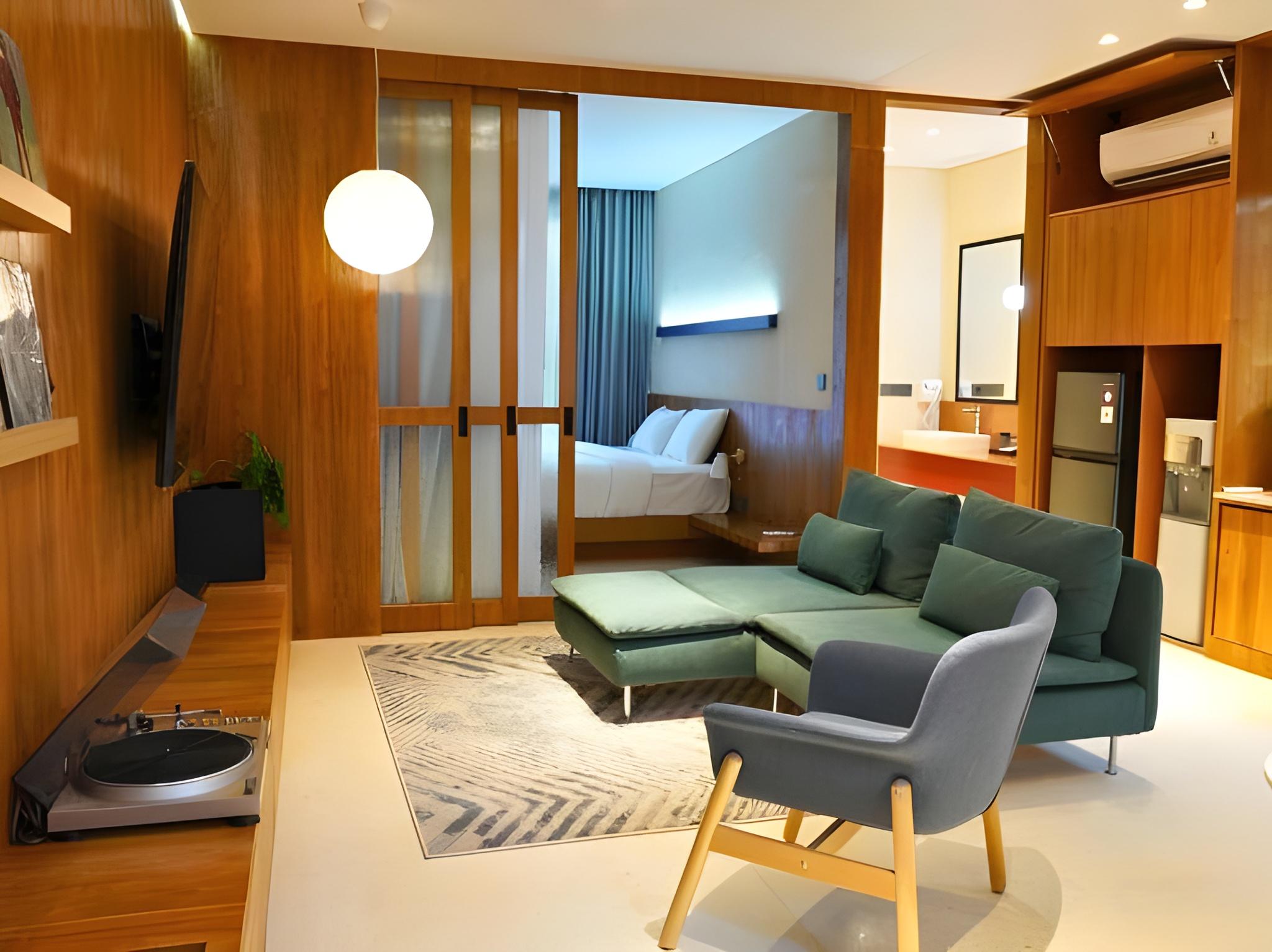 Type A, Penthouse