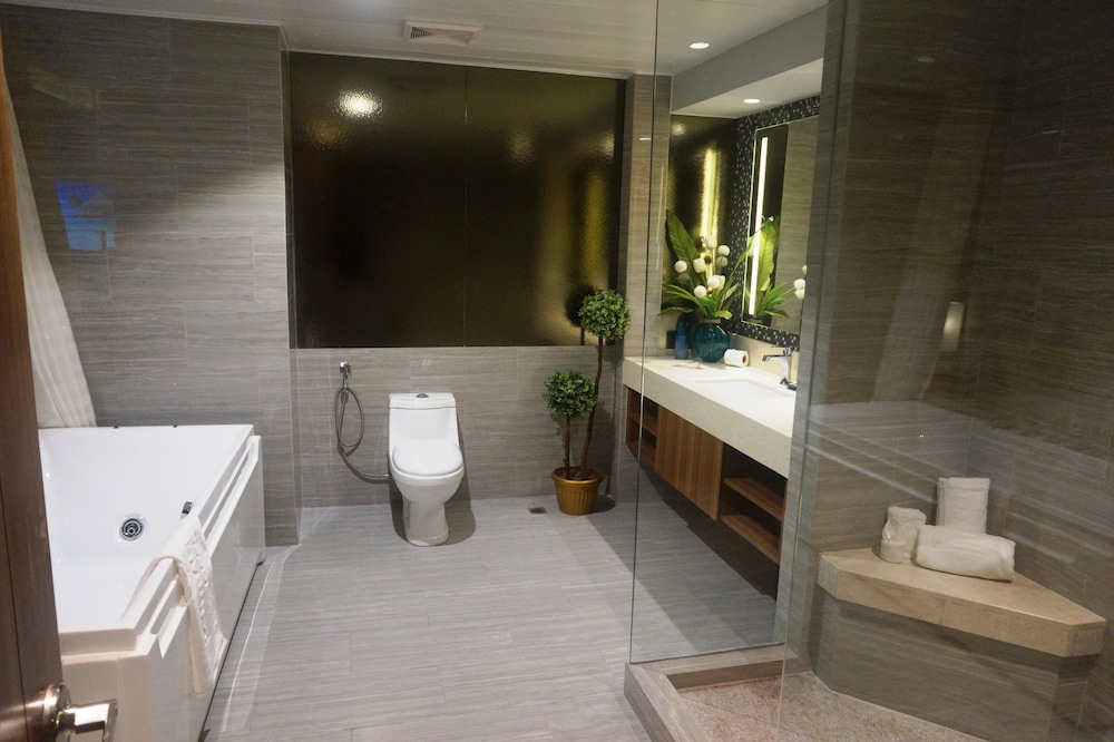 Central Park Reef Resort 46/50