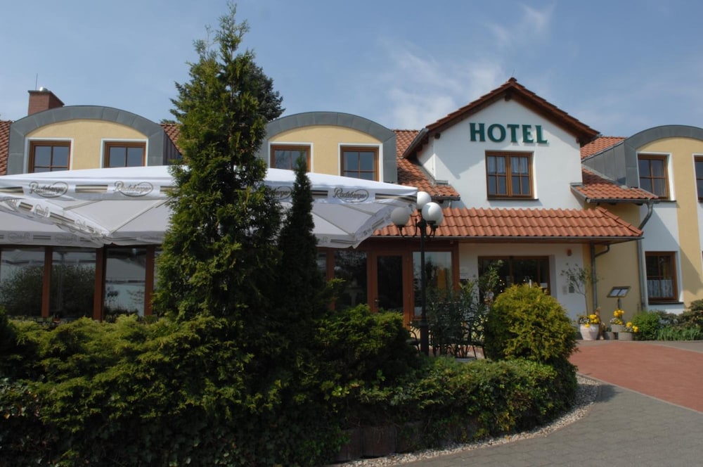 Landhotel Dresden 44/50