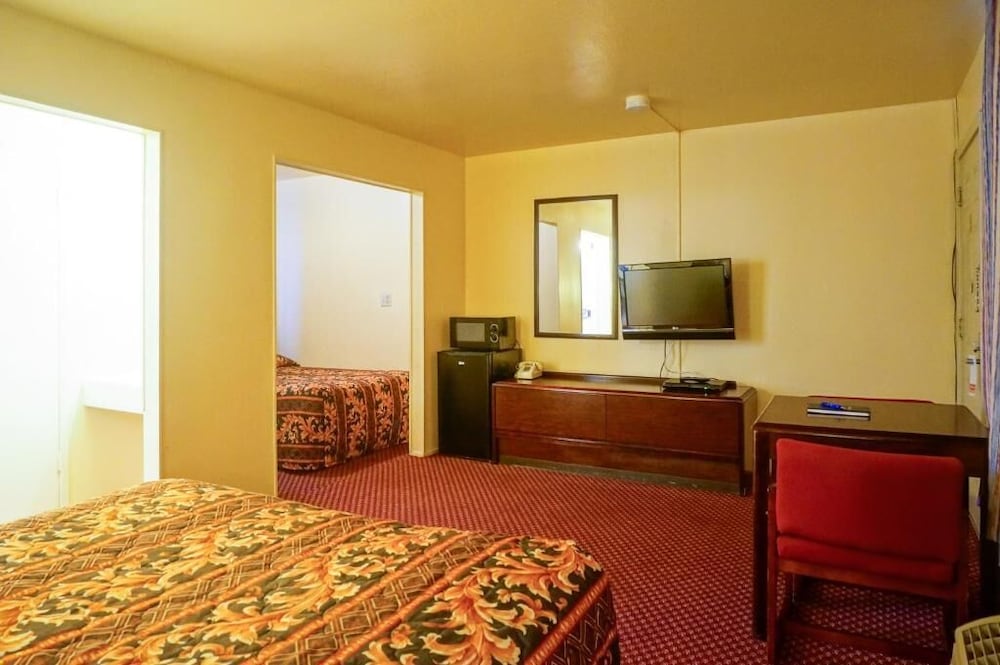 Budget Inn Redwood City 32/44