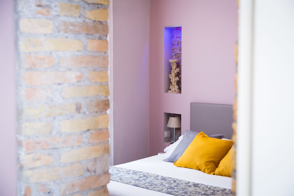 Nerva Accomodation Cavour 19/67