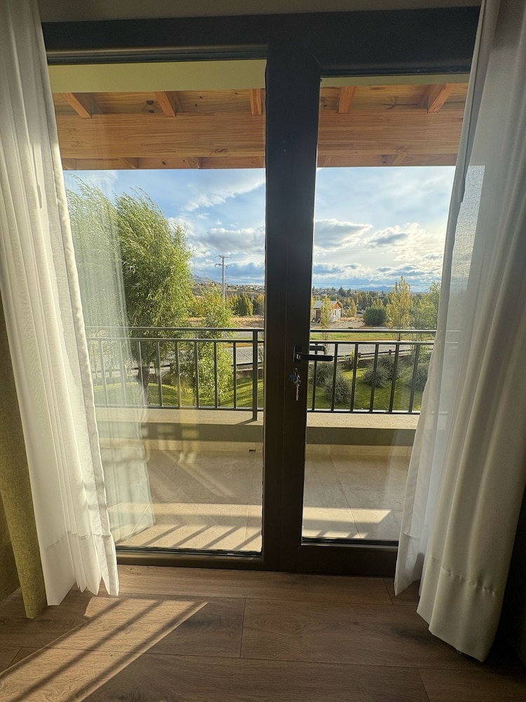Konke Calafate Hotel 30/67