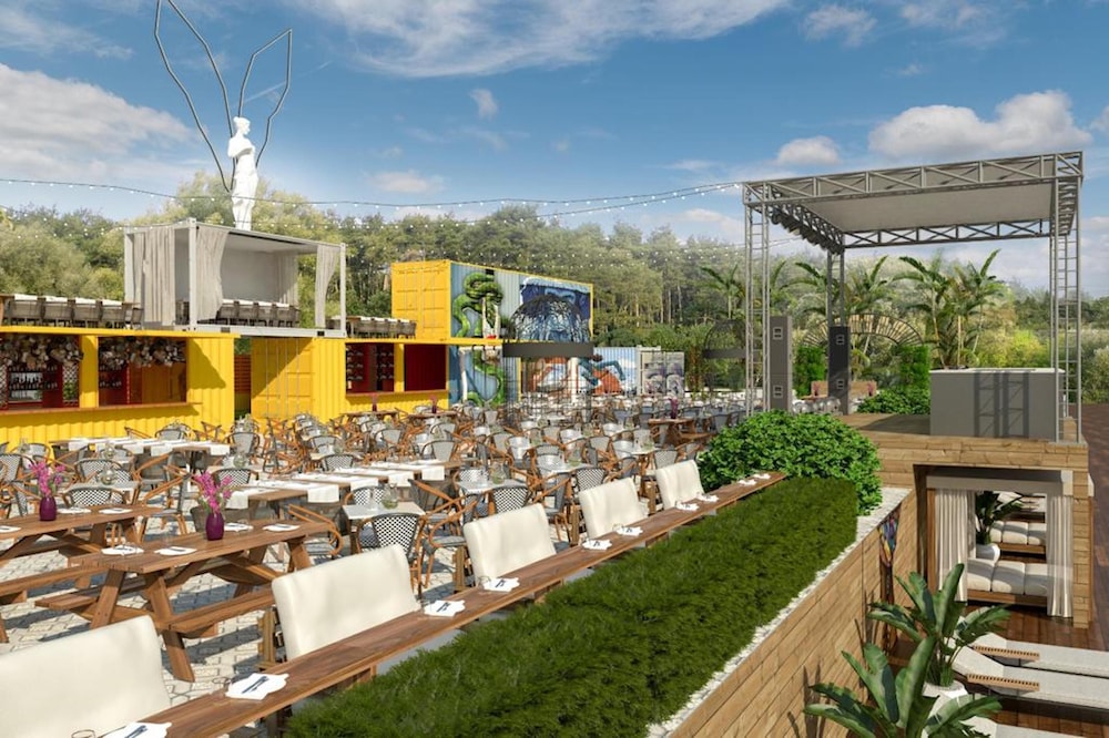 Club Hotel Anjeliq 45/50