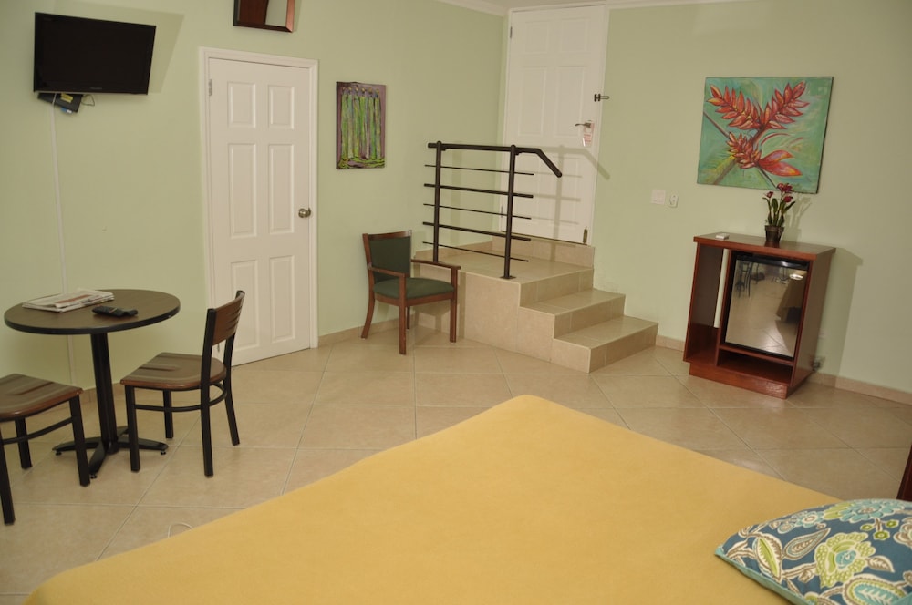 ALLAMANDA BED AND BREAKFAST 19/44
