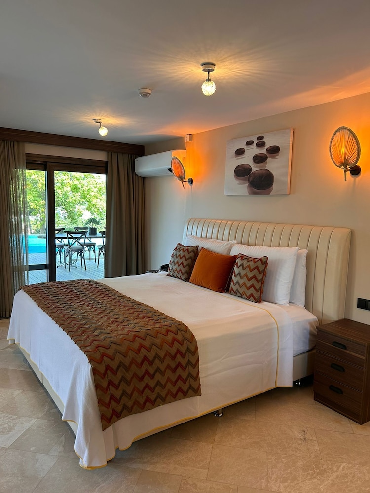 Doors Urla Hotel & Bungalows 5/50