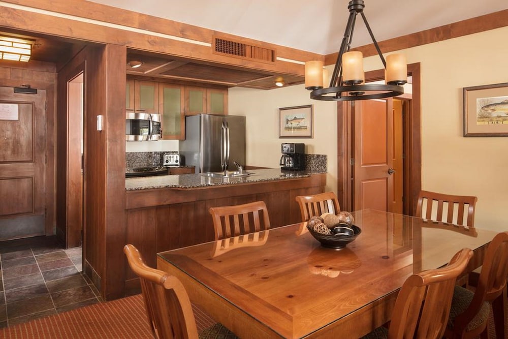 Hyatt Residence Club Lake Tahoe High Sierra Lodge 12/62