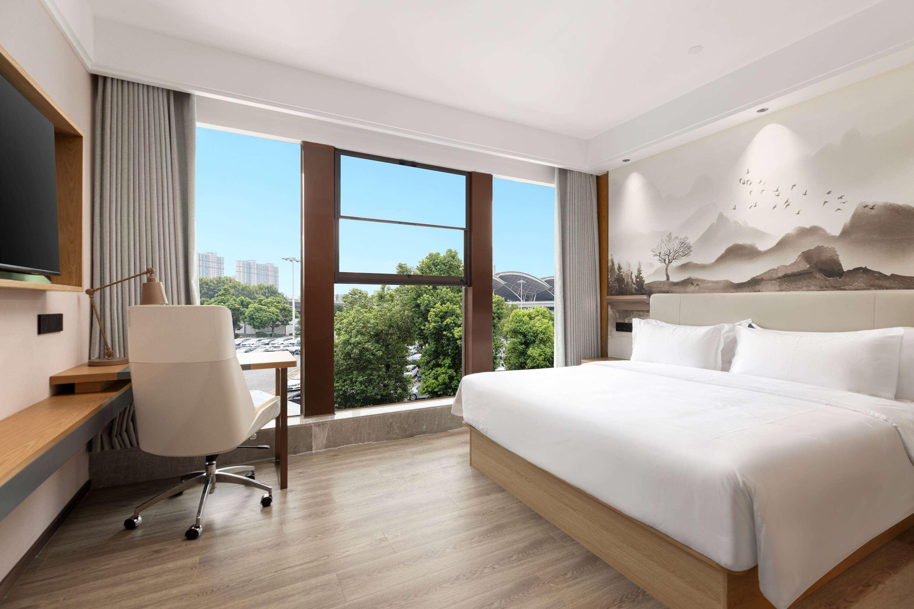 Ramada Encore by Wyndham Wuhan Station 19/30