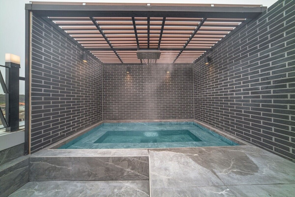 Yeon Hwa Moon Hotel 24/49
