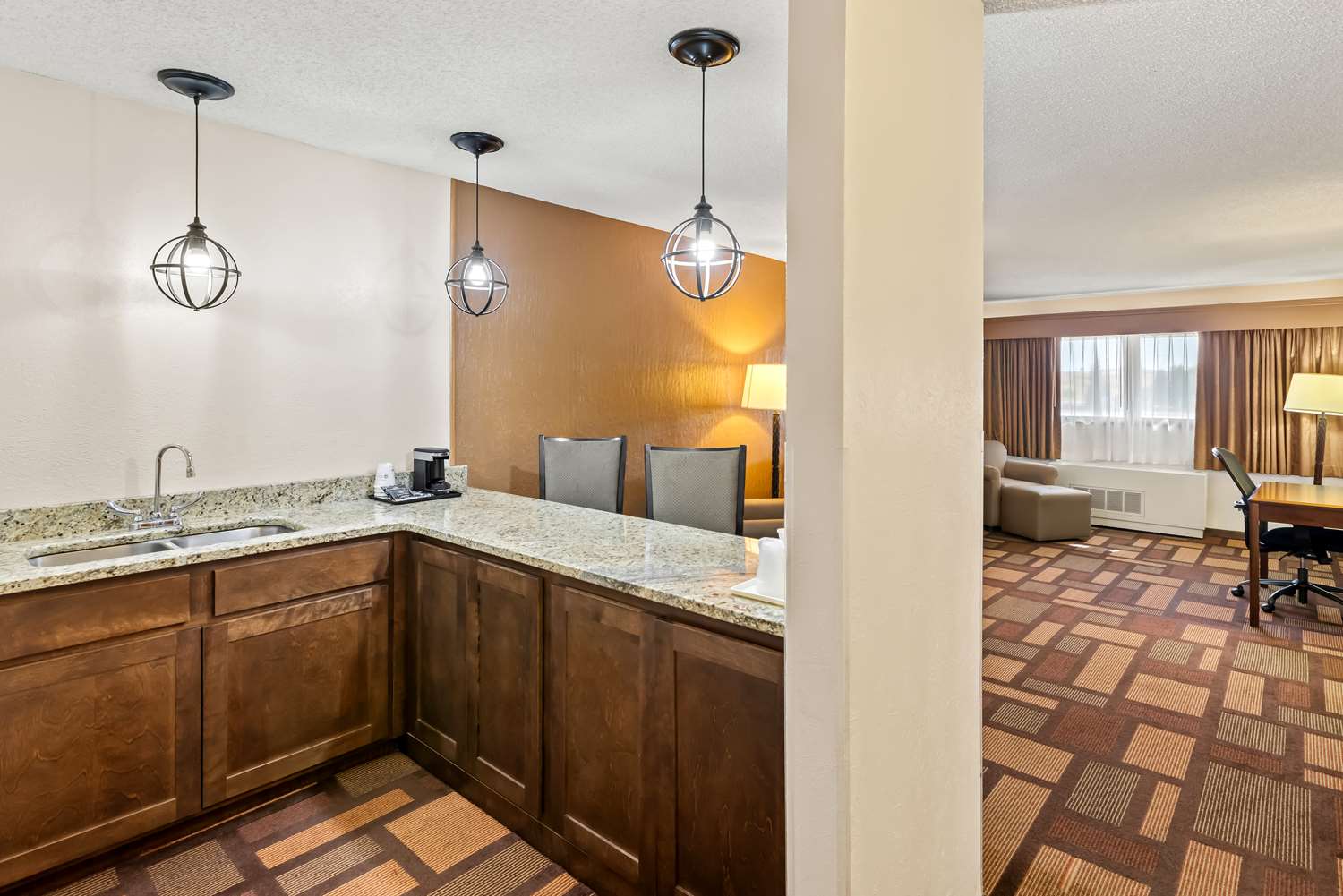 Best Western Tower West Lodge 40/40