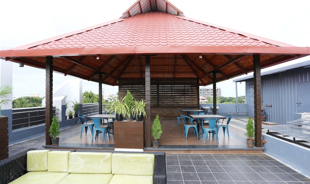 Treebo Trend Pechis Castle in CHENNAI (MADRAS)