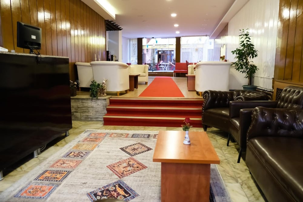 Konak Hotel 5/39