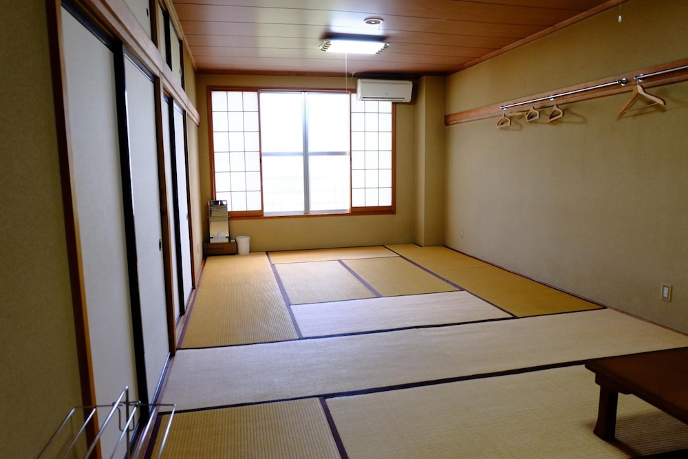 Resort Inn Fujihashi 37/51