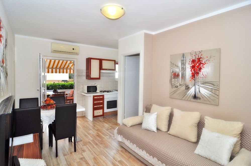 Villa Vanilla 19/50