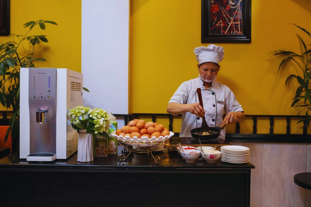 restaurant-cafeteria
