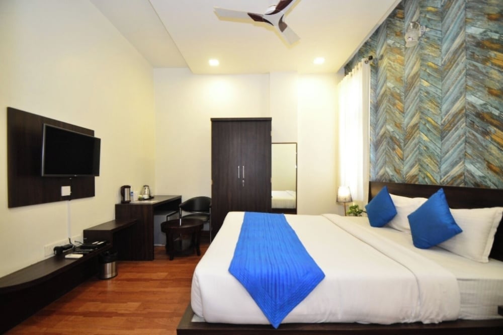 Hotel Sapphire World 21/37