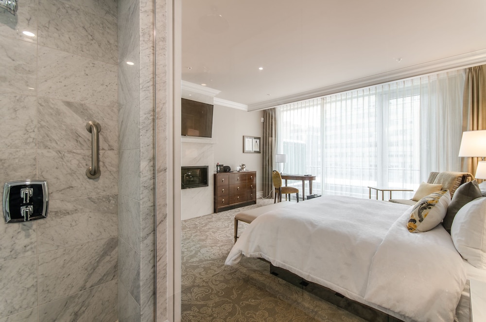 Hotel Birks Montreal 24/81