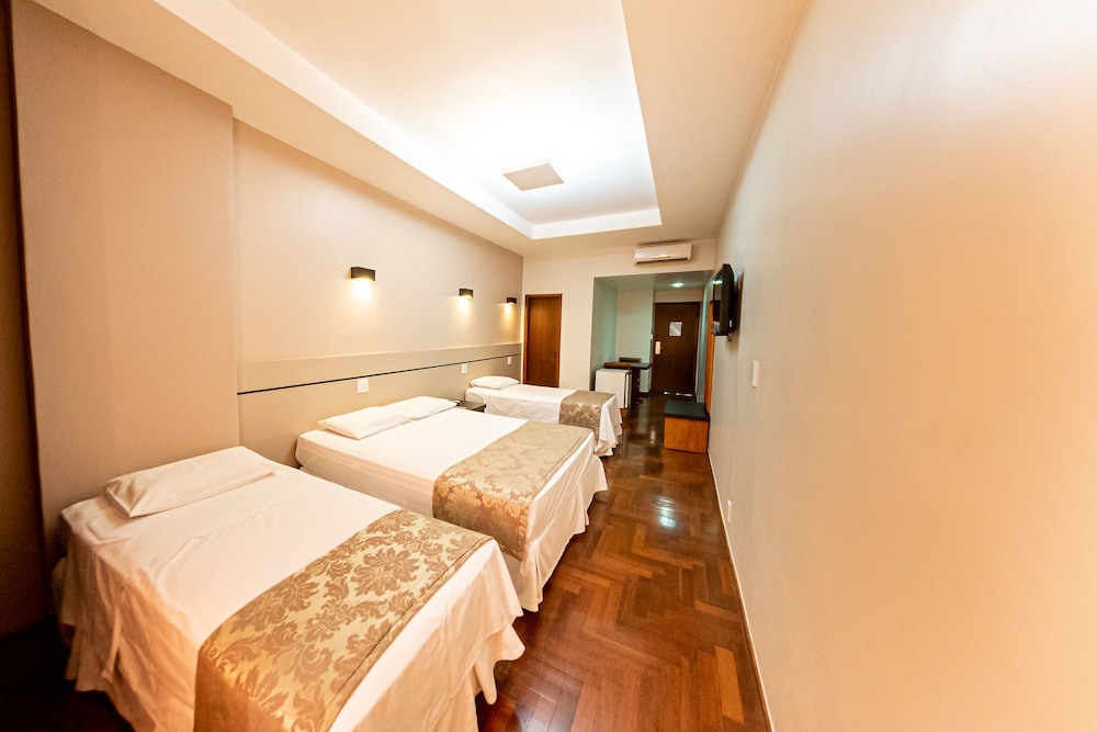 SERRANO RESIDENCIAL HOTEL 15/54