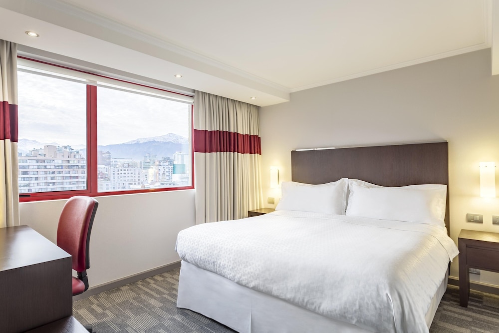 ROOM, DOUBLE BED