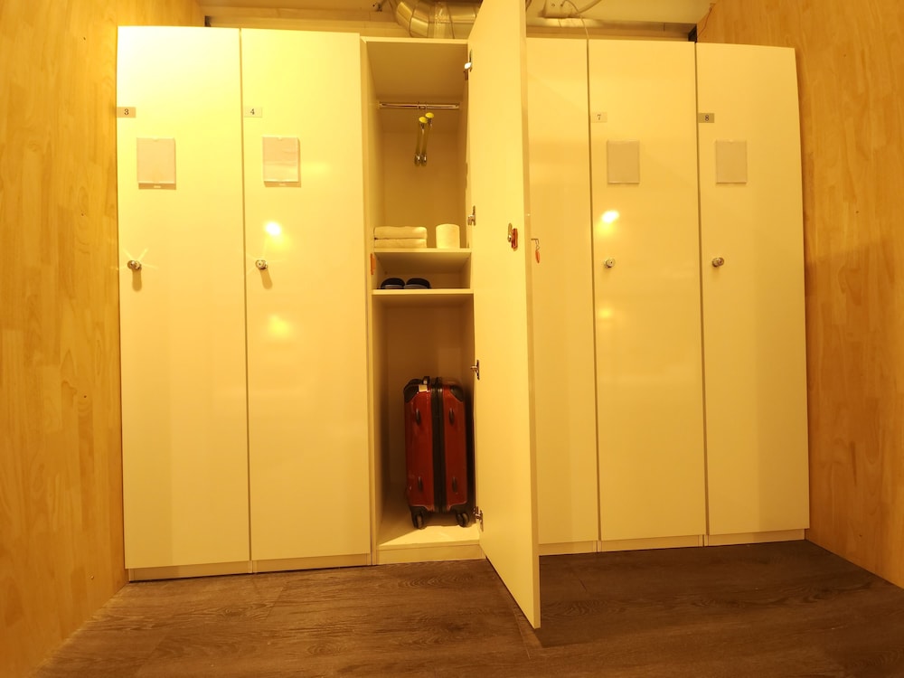 OYO Hostel Myeongdong 5 16/50