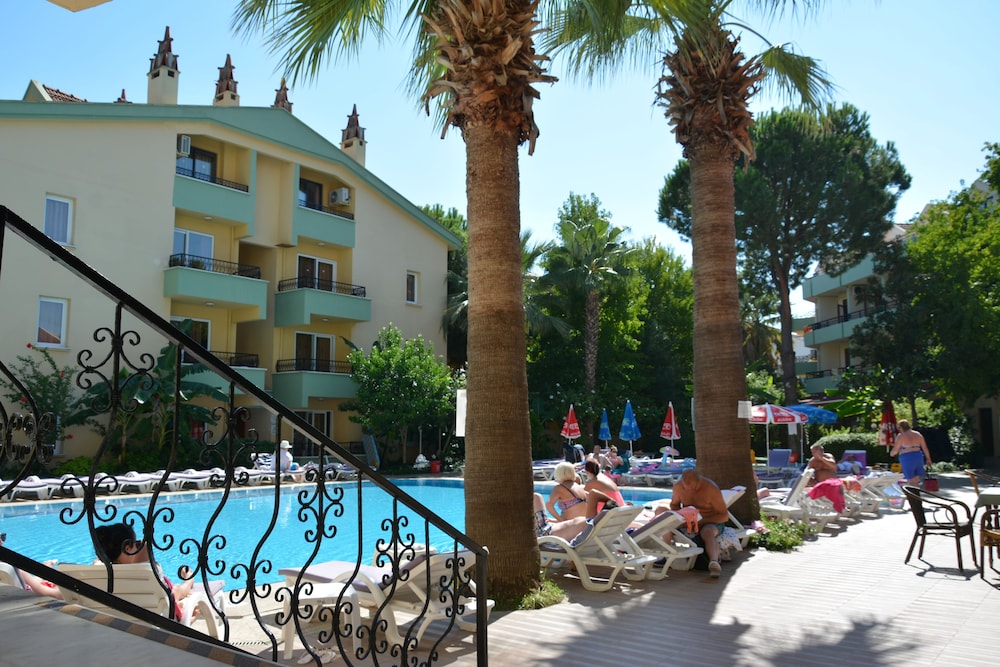 Club Palm Garden Keskin 10/68