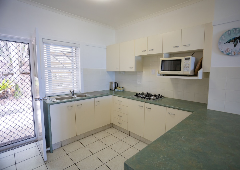 Tangalooma Island Resort 3/54