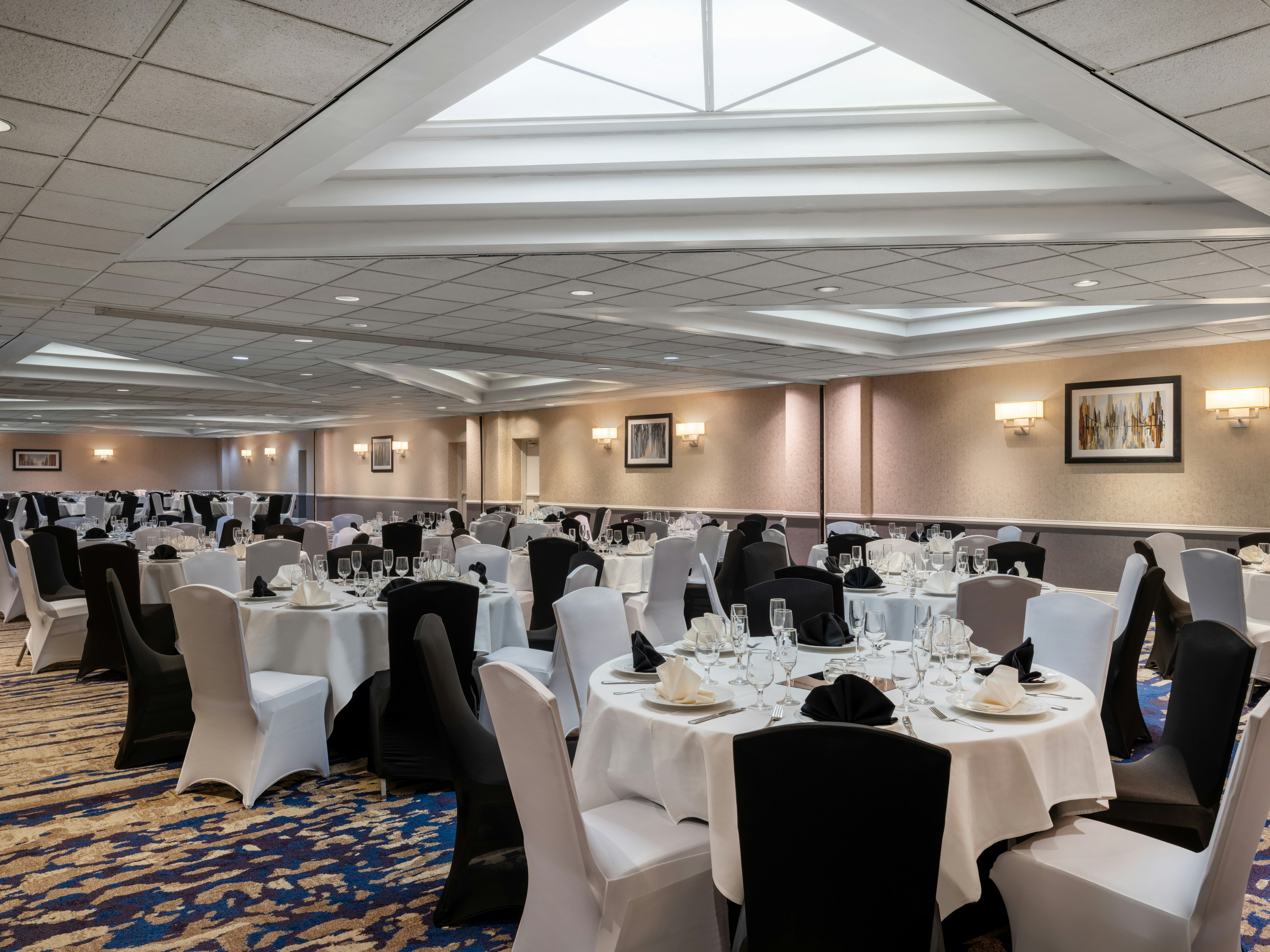 Embassy Suites By Hilton Baltimore Hunt Valley 55/59