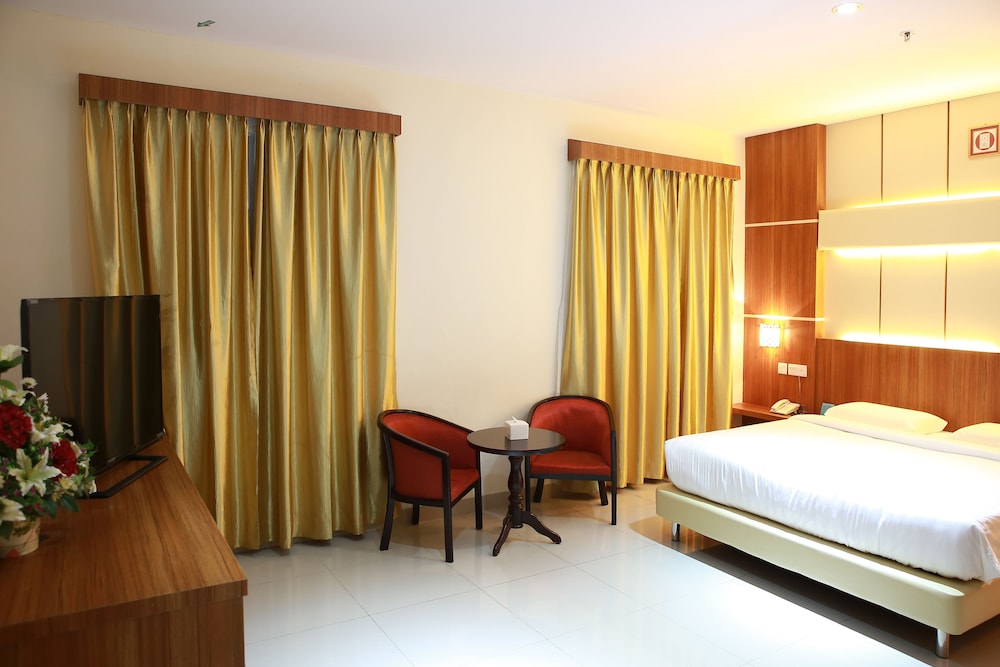 Aviari Hotel 13/17