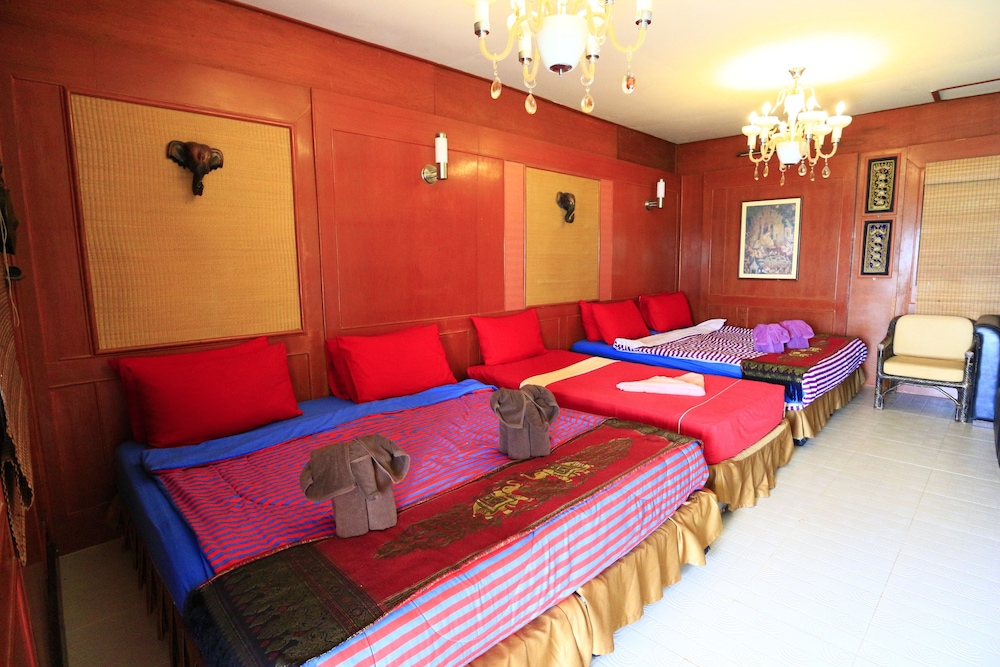 White Sand Beach Resort 48/74