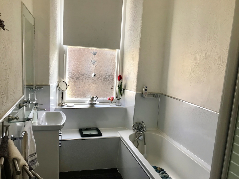 233 Leith Apartment 23/24