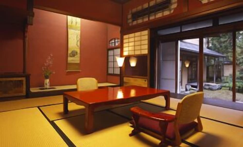 Kinjohro Kanazawa 41/56
